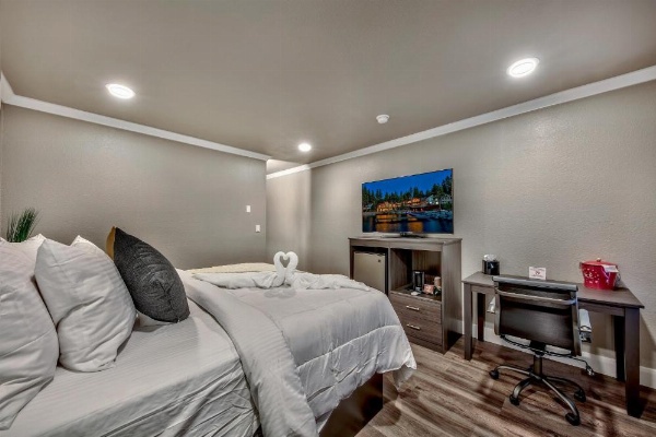 The Elet Hotel image 27