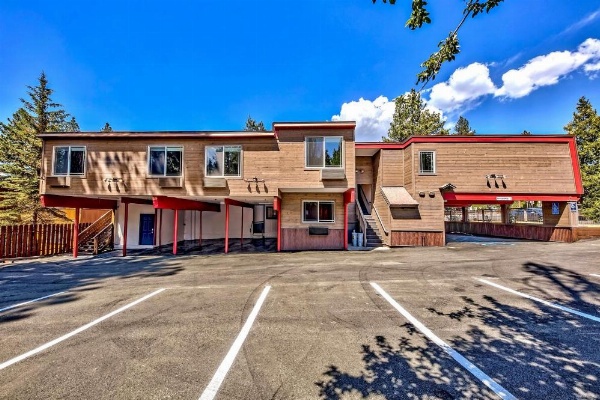 The Elet Hotel image 8